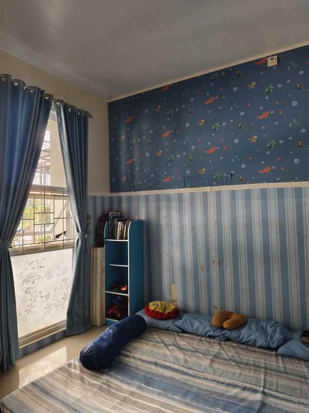 rumah one gate system di forres hills mijen semarang