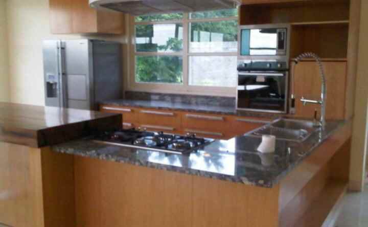 rumah parahyangan golf sentul city