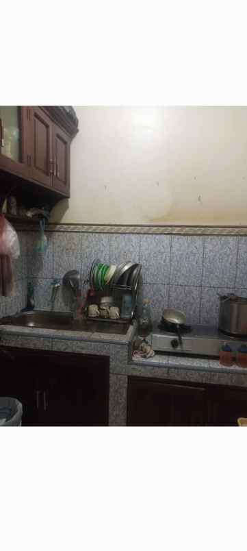 rumah perum full renov siap huni