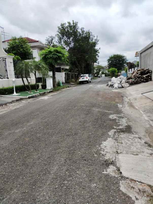 rumah perum intercon kebon jeruk