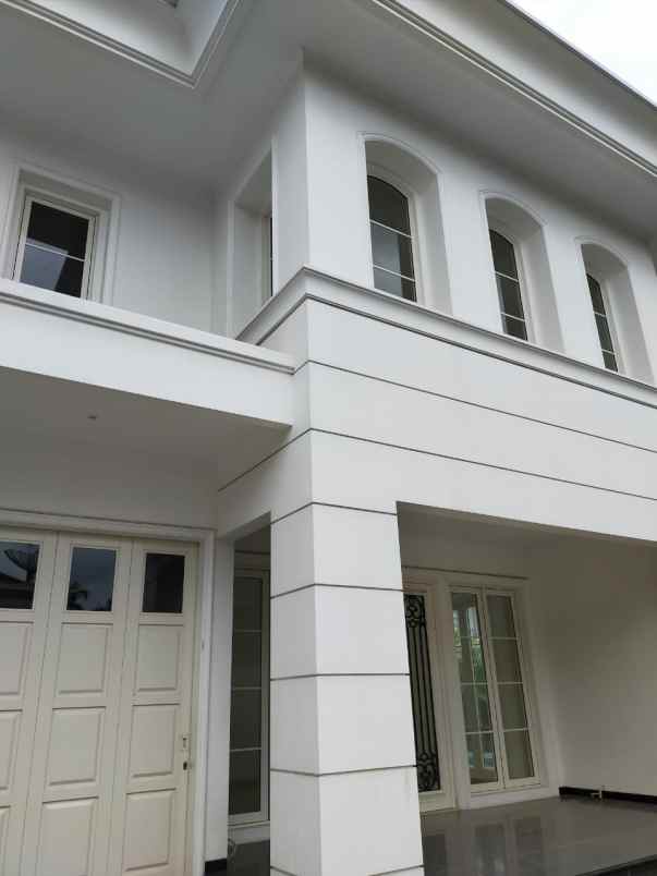 rumah perum intercon kebon jeruk