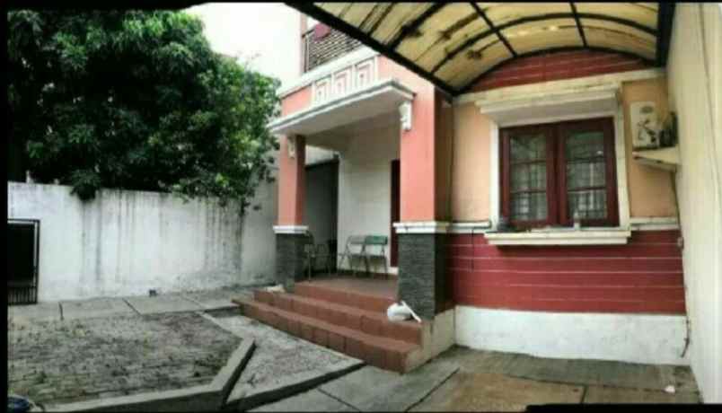 rumah second 2 lantai 3m di pondok cabe tangsel