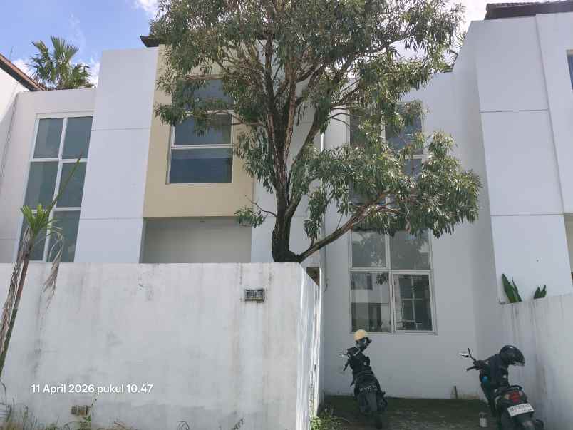 rumah semi villa di kerobokan dekat seminyak bali