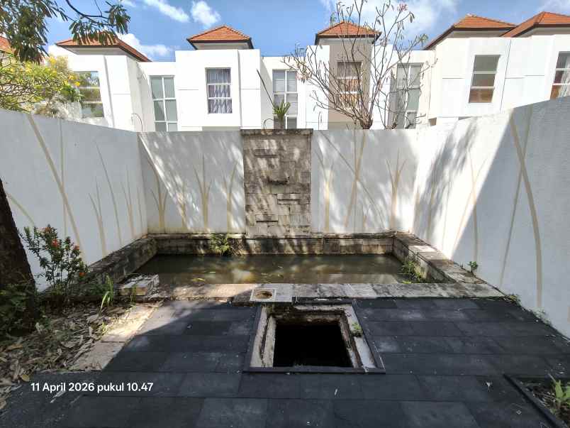 rumah semi villa di kerobokan dekat seminyak bali