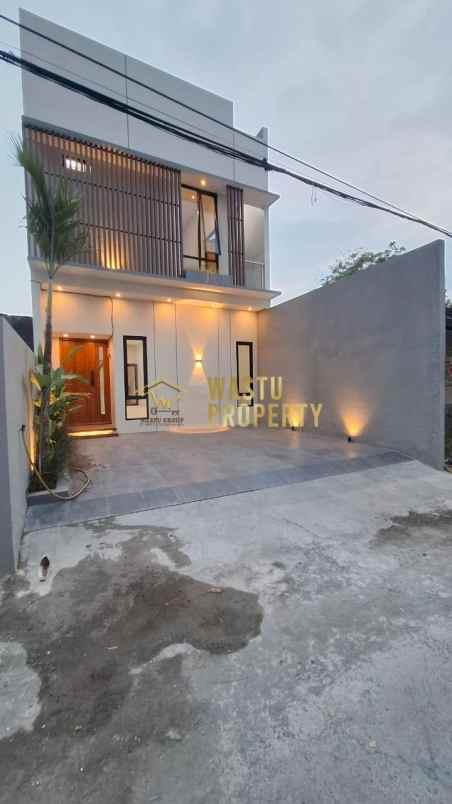 rumah siap huni dekat exit tol maguwoharjo sleman