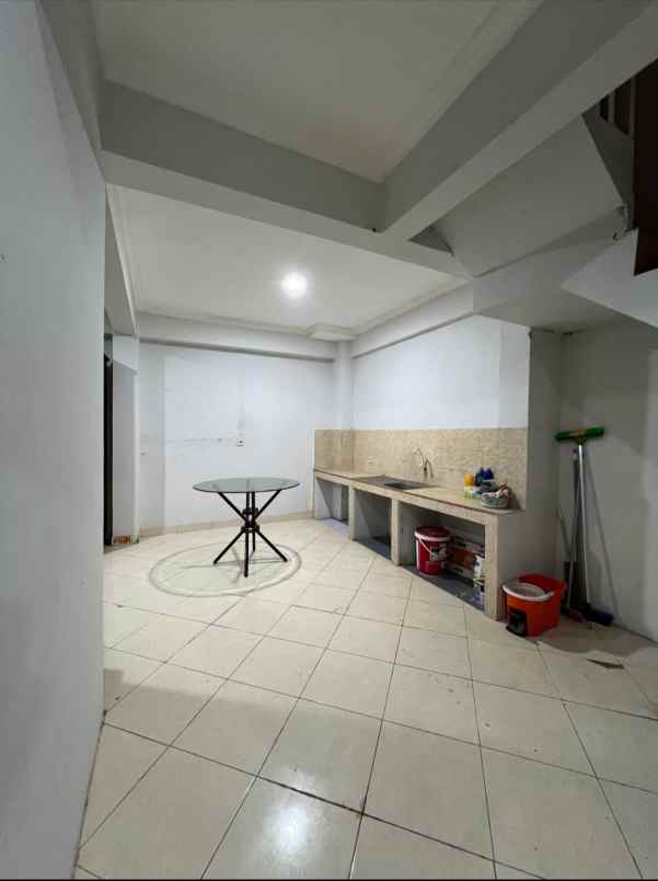 rumah siap huni di harapan baru regency bekasi barat