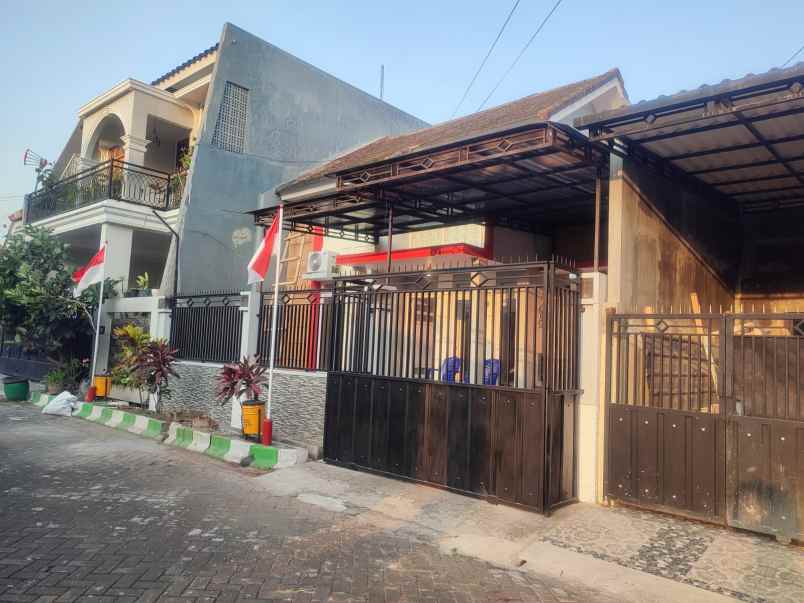 rumah siap huni lokasi perumahan sulfat kota malang