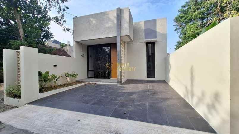 rumah siap huni minimalis modern dekat sd model sleman