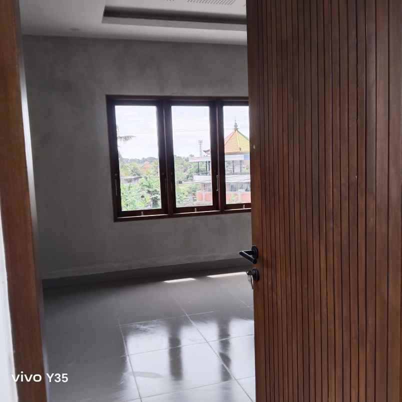 rumah style villa lokasi strategis di area badung bali