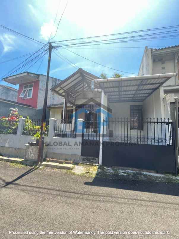 rumah terawat komplek cibabat cimahi siap huni