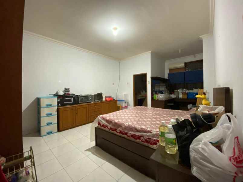 rumah villa gading indah