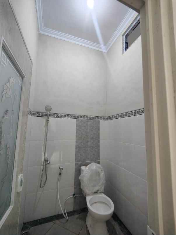 siap huni belakang umy