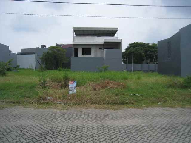 tanah di dian istana komplek dpr surabaya