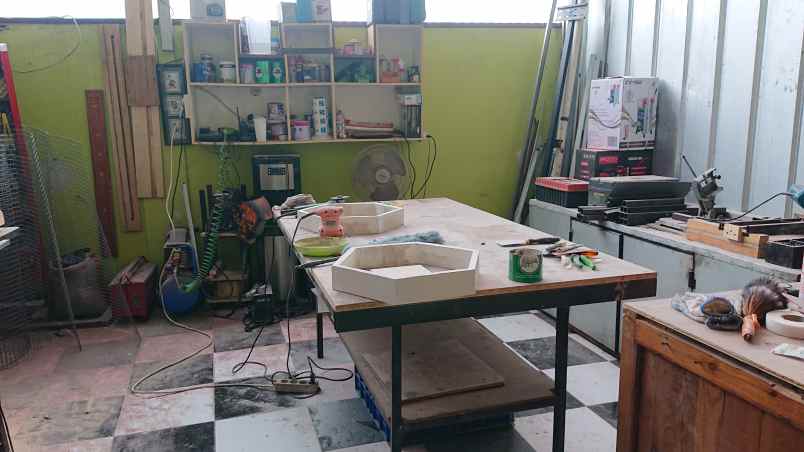 tanah jl raden saleh