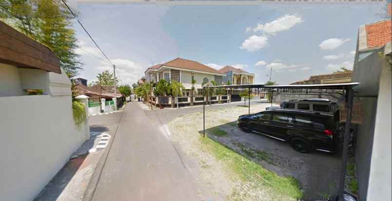 tanah jln kutai sumber