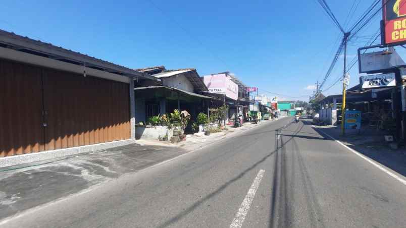 tanah kost 300 jt an dekat uii 30 meter jl pandanaran
