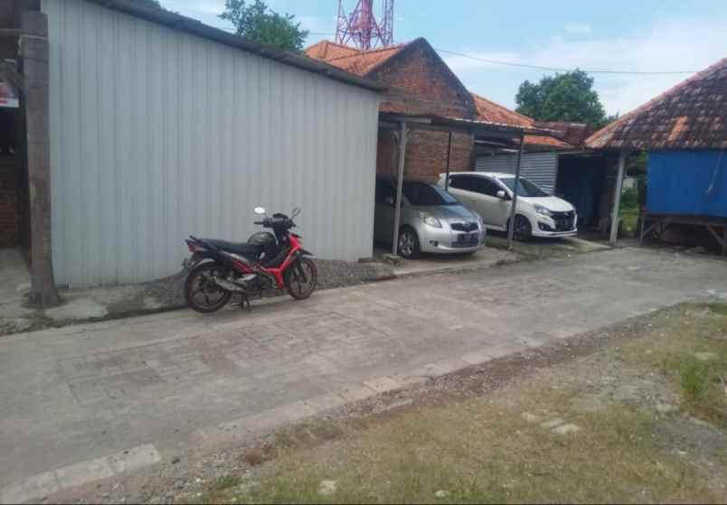 tanah wiyung gg 1 surabaya