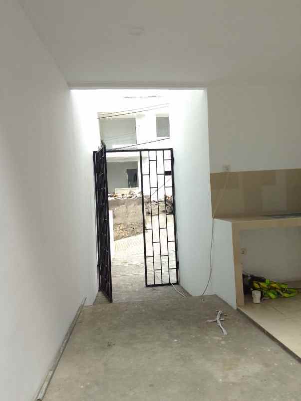 tanpa dp rumah jatihandap dekat gasibu gedung sate