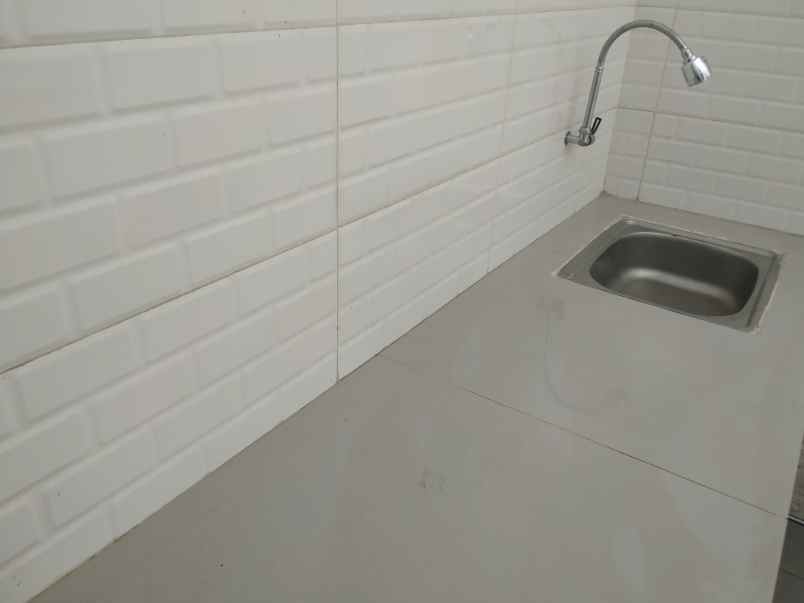 town house cipayung jakarta timur