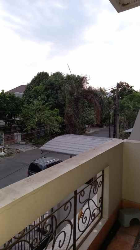 turun harga cepat rumah jl bendul merisi