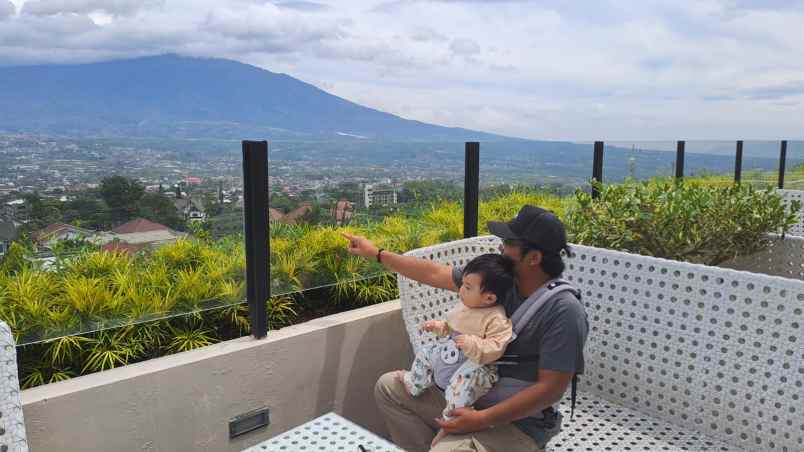 aep ginanjar ismail property pontianak developer