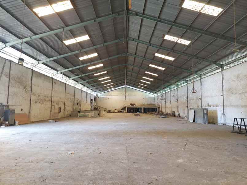 butuh jual cepat dijual gudang raya gempol