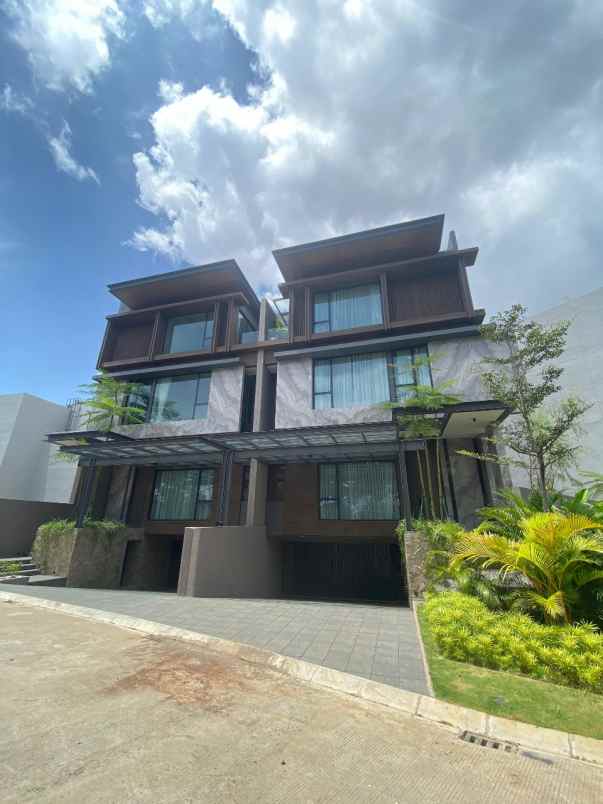 citra lake villa rumah mewah 13 m jakarta barat
