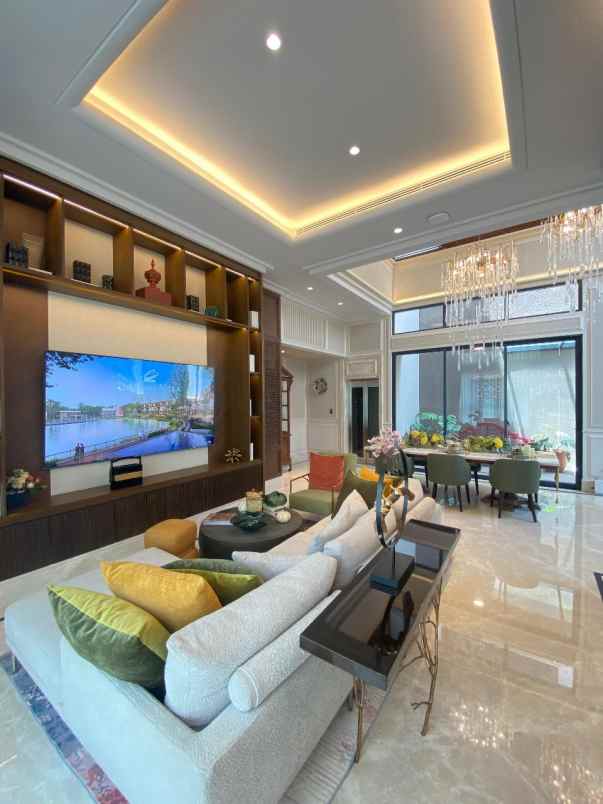 citra lake villa rumah mewah 13 m jakarta barat