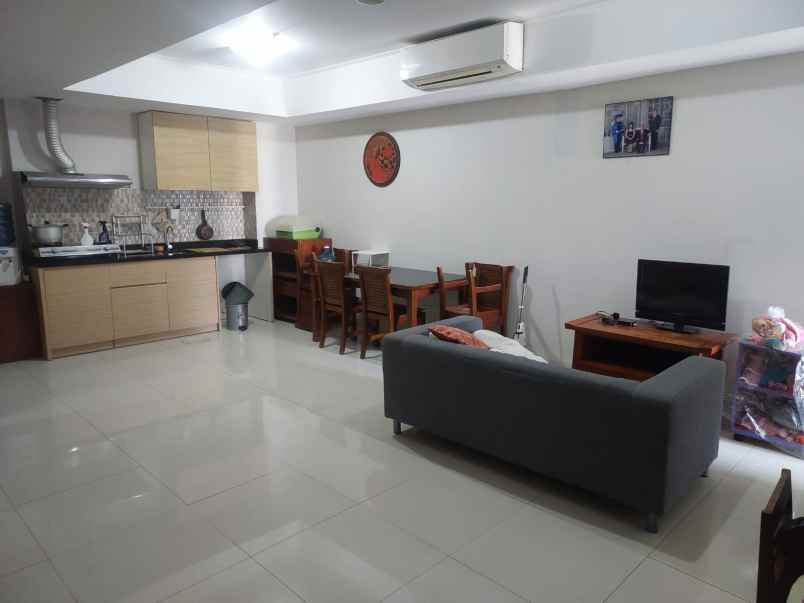 dijual apartemen apt the mansion jasmine