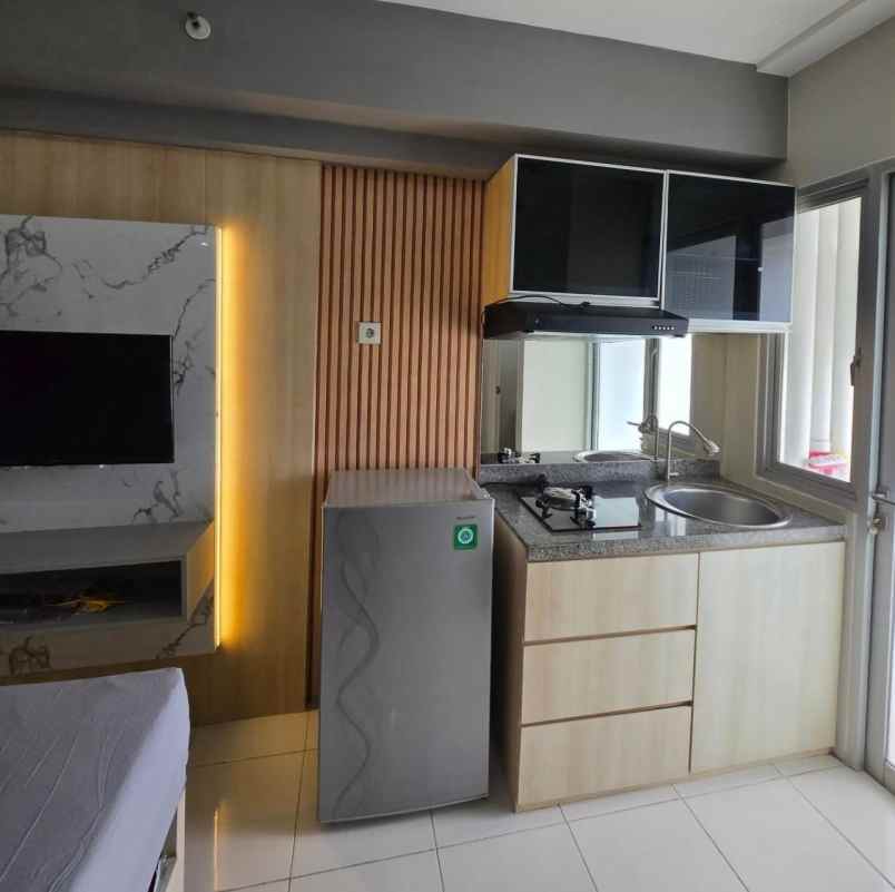 dijual apartemen educity stanford