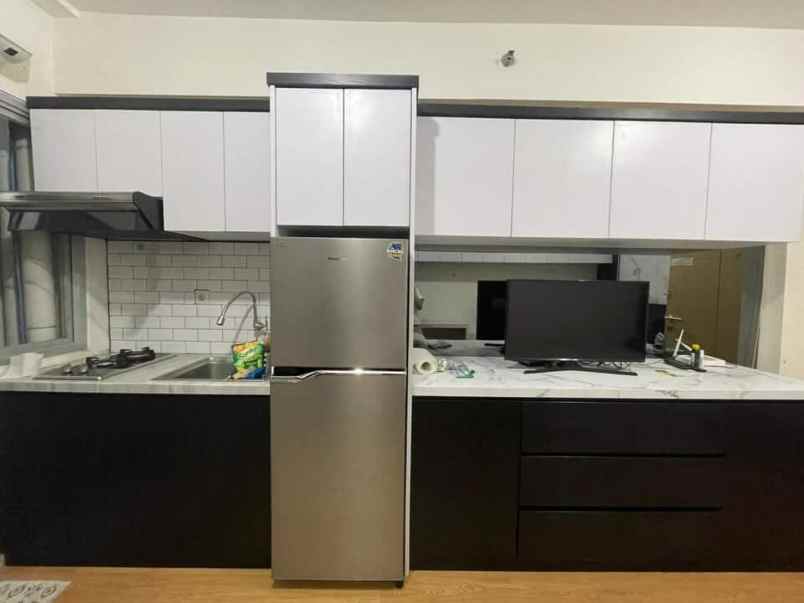 dijual apartemen educity stanford jalan