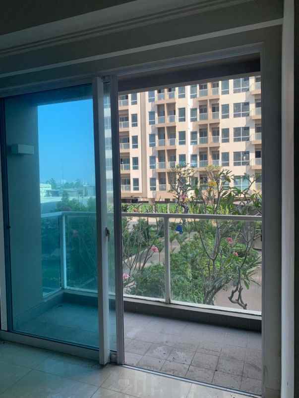 dijual apartemen green sedayu harga di bawah pasaran