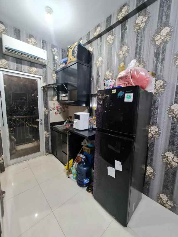 dijual apartemen gunawangsa tidar