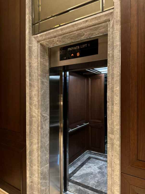 dijual apartemen la riz mansion