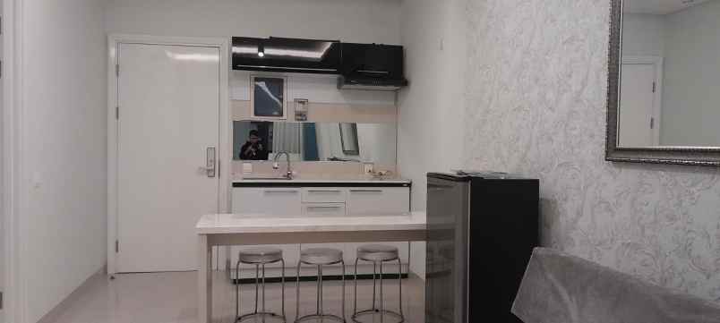 dijual apartemen mayjen sungkono