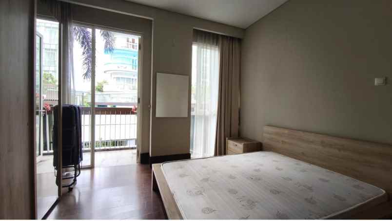 dijual apartemen semanggi