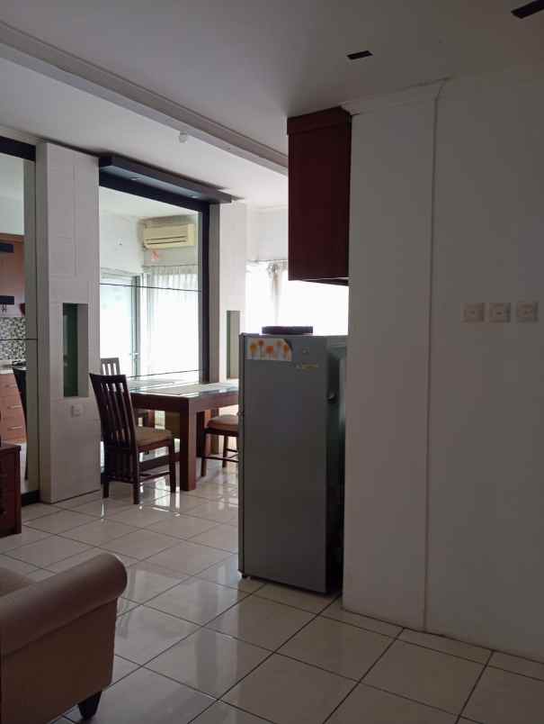 dijual apartemen sudirman park