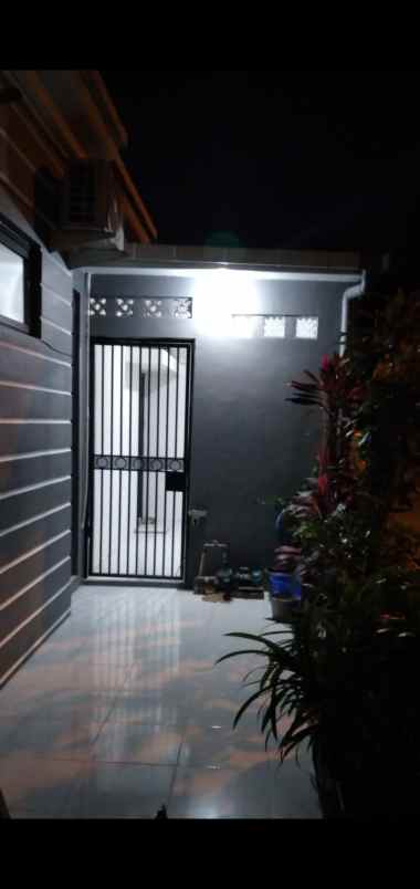 dijual cepat rumah di citra lake sawangan