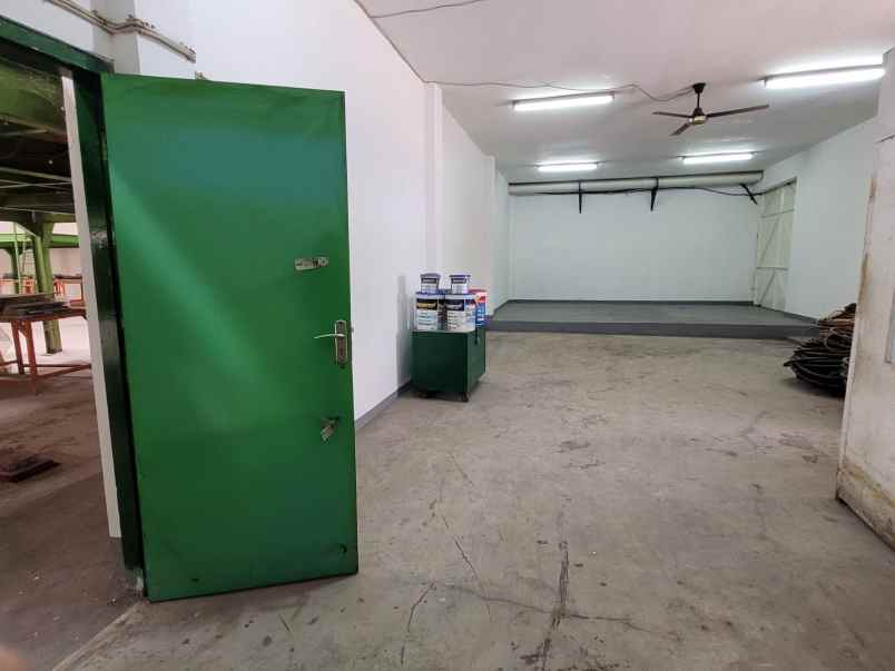 dijual gudang di margomulyo surabaya