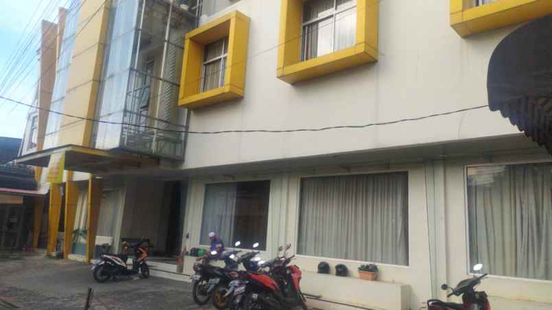 dijual hotel jl ks tubun palmerah