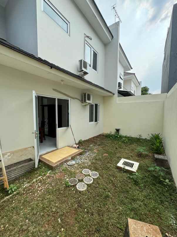 dijual kost cluster new hacieda kota