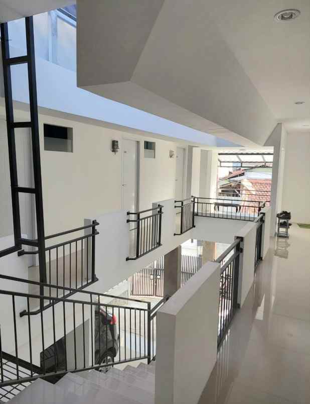 dijual kost jl bangka