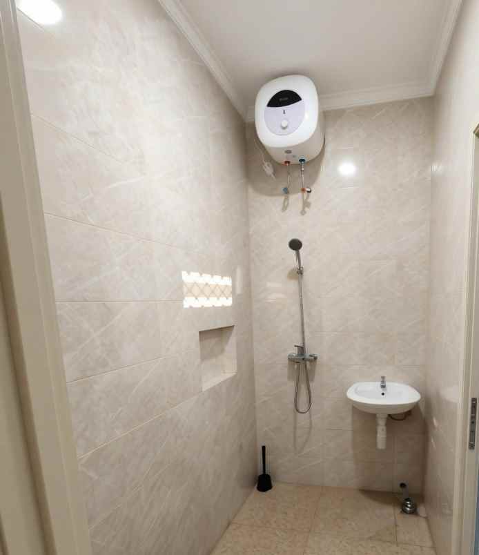 dijual kost puri indah jatinangor
