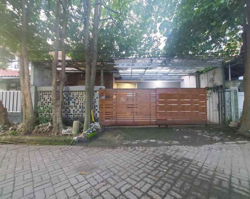 dijual kost rungkut harapan