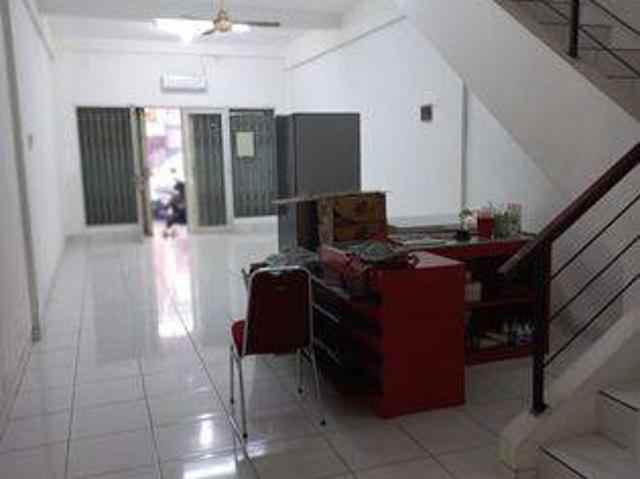 dijual ruko canadian broadway kota wisata