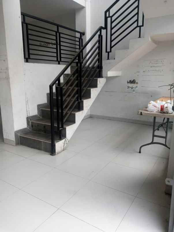 dijual ruko gudang kantor antapani