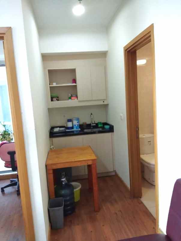 dijual ruko gudang kantor blok d jl trembesi