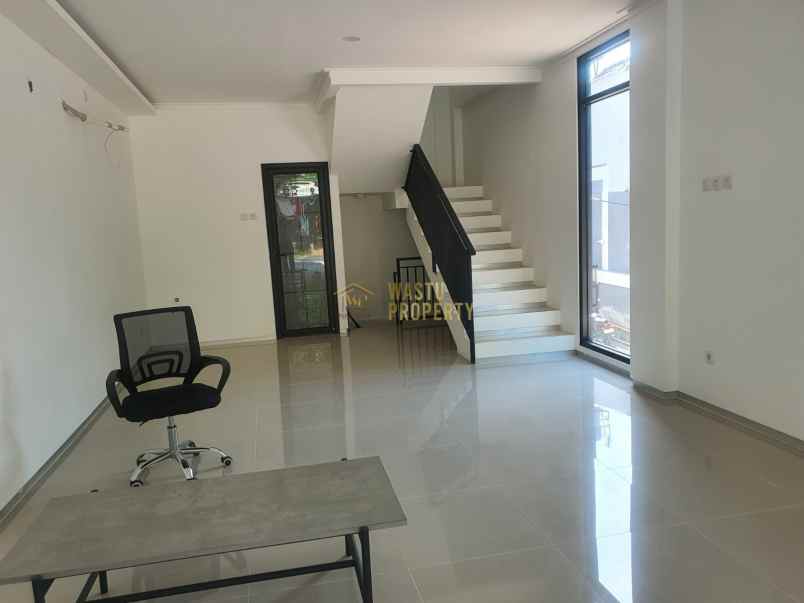 dijual ruko gudang kantor jagakarsa jakarta selatan dki