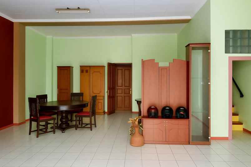 dijual ruko gudang kantor jalan beteng