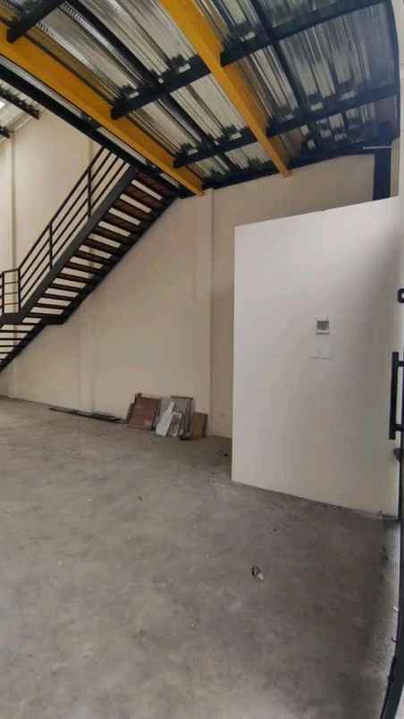 dijual ruko gudang kantor raya pakis malang